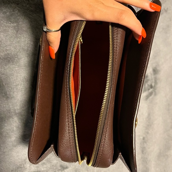 LOUIS VUITTON HANDBAG - Picture 2 of 4